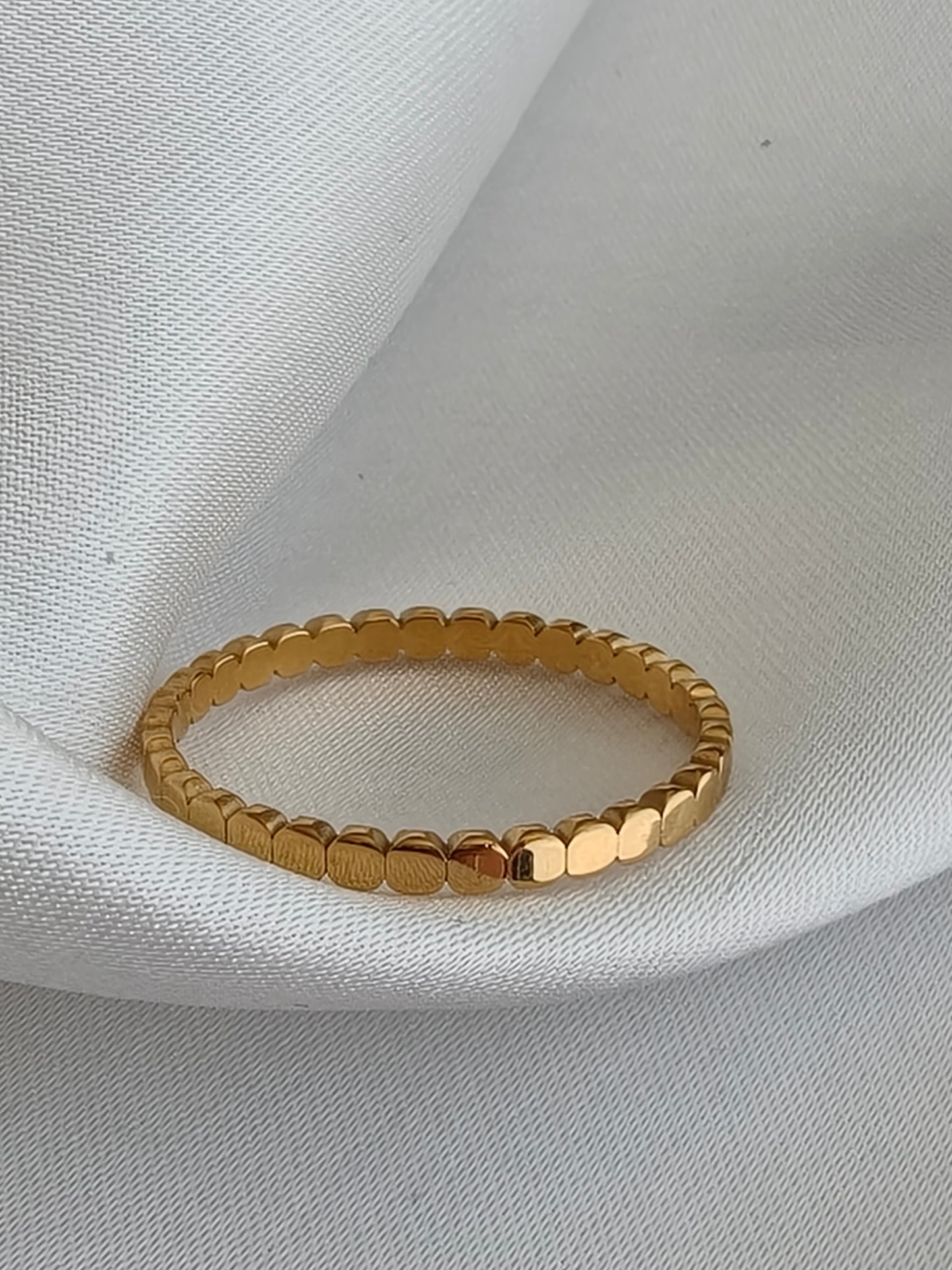 Scalloped Edged Ring