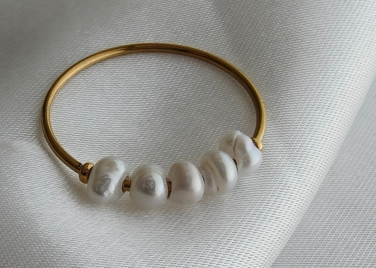 Pearl Ring